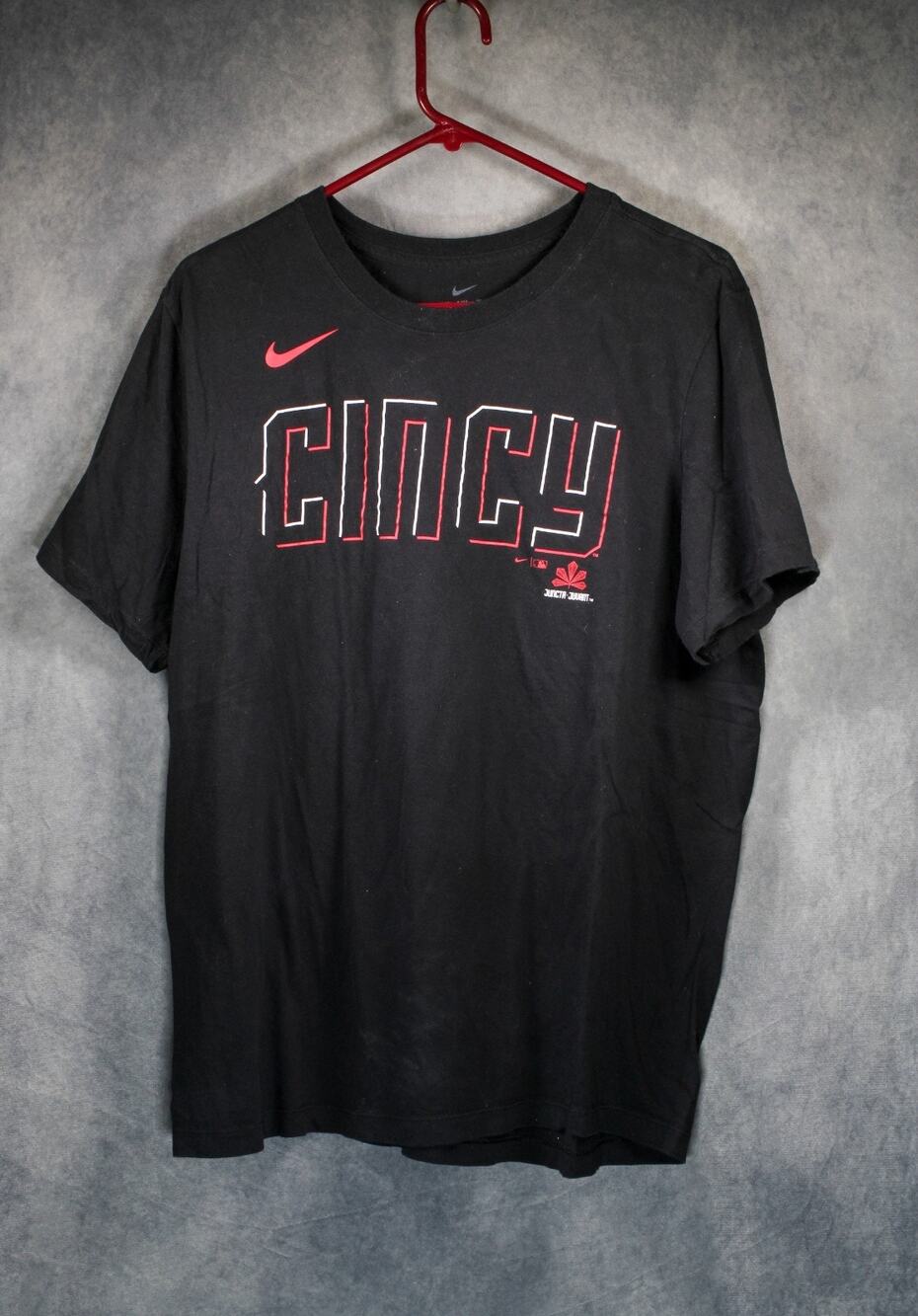 Nike Cincy Cincinnati Red Black Graphic T-Shirt Men's Size XL Excellent Conditio